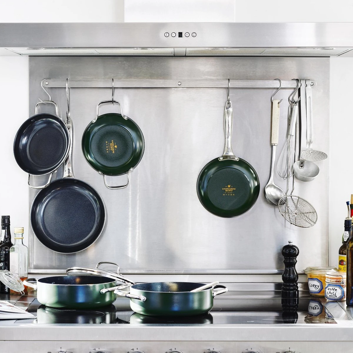 Dagelijkse Kost - Jeroen Meus - Steelpan ø16cm 1,58L - Inductie - Anti-aanbak - PFAS-vrij 4 Dagelijkse Kost - Jeroen Meus - Steelpan ø16cm 1,58L - Inductie - Anti-aanbak - PFAS-vrij - Afbeelding 3