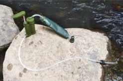 Luxe Water Filter Straw Incl. Waterzak - Complete Set - Waterfilter - Waterfles - Waterzuiveraar - Outdoor Life - Survival - BPA-vrij - Filtert 5000LL -Keukengerei Winkel 1200x791 1