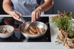 Demeyere Restoline 3 RVS Koekenpan – Koekenpan Inductie - 32 Cm – PTFE-vrij 14 Demeyere Restoline 3 RVS Koekenpan – Koekenpan Inductie - 32 Cm – PTFE-vrij -Keukengerei Winkel 1200x800 22