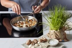 Demeyere Essential 5 RVS Koekenpan – Koekenpan Inductie - 28 Cm – PTFE-vrij -Keukengerei Winkel 1200x800 25