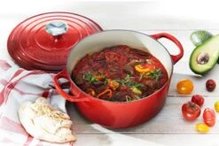 Le Creuset Signature Braadpan - 4,2 L - 24 Cm - Kersenrood -Keukengerei Winkel 1200x800 69