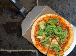 Alpina Pizzaschep - Voor Inklapbaar Handvat - RVS - 53 Cm -Keukengerei Winkel 1200x884 2